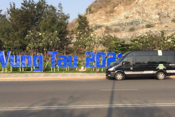 Thuê xe Limousine tại Bắc Ninh đi du lịch