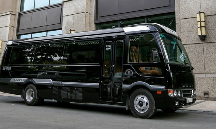 Thuê xe fuso Limousine giá rẻ 16 chỗ