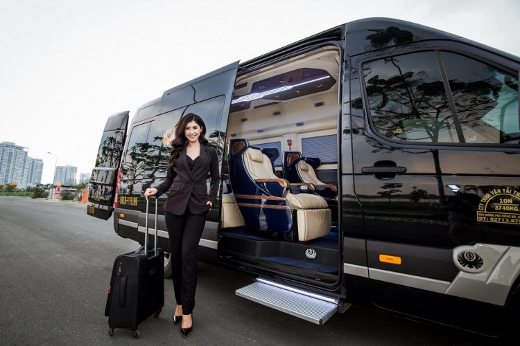 Chi tiết về thuê xe Limousine đi Sapa