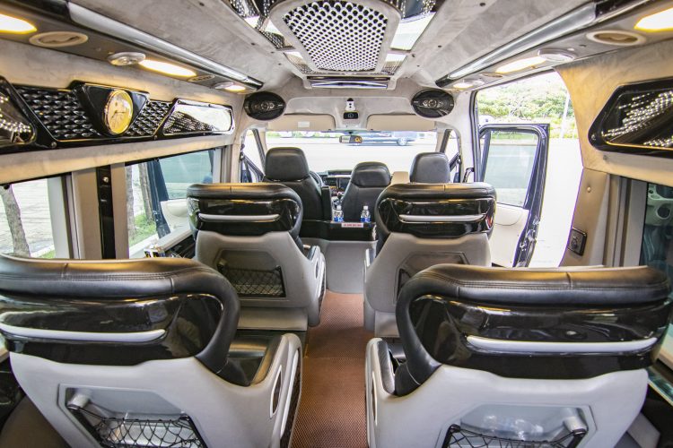 Thuê xe limousine Hà Nội Thái Nguyên chất lượng và an toàn