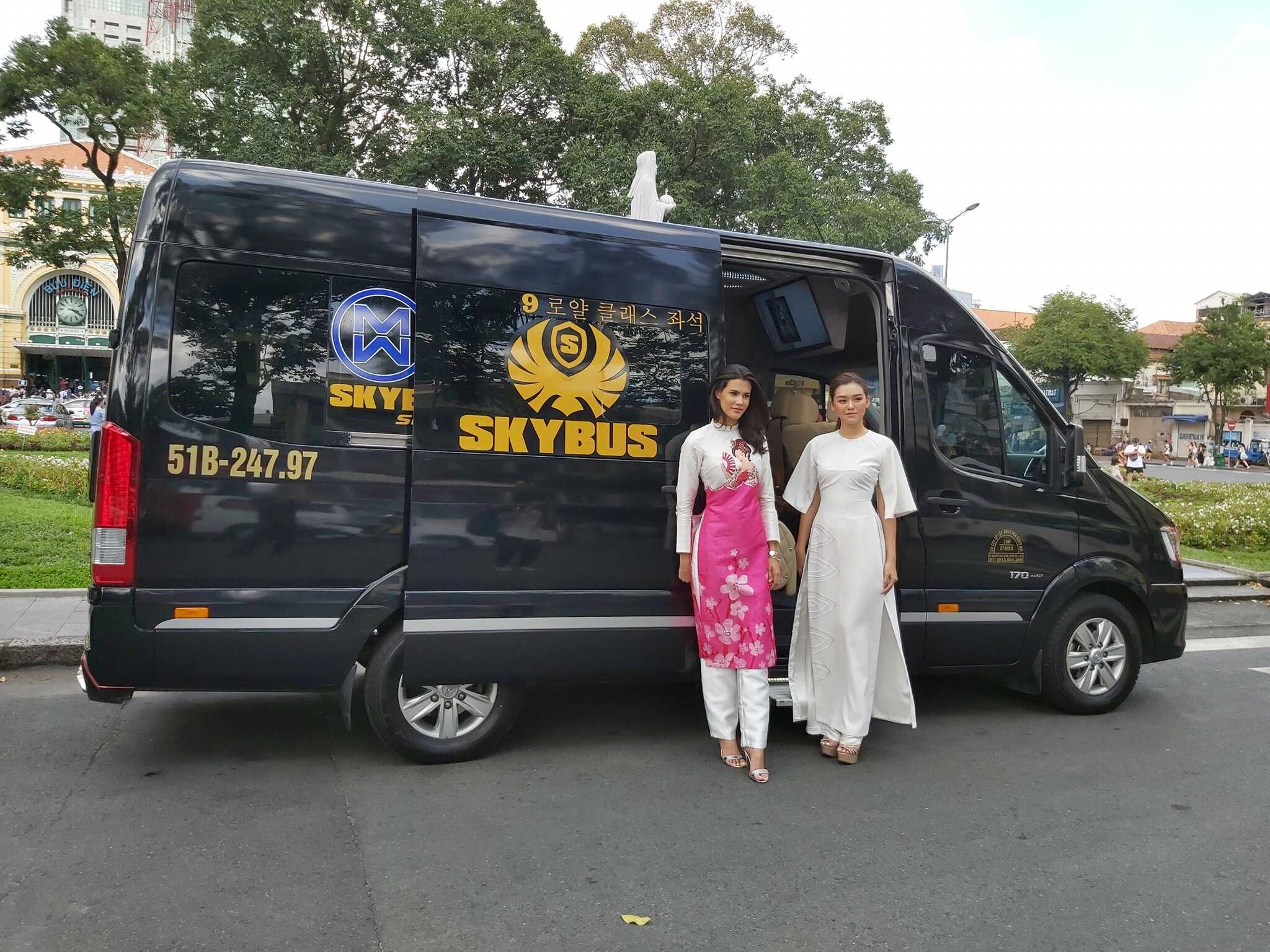 Dịch vụ và báo giá thuê xe limousine