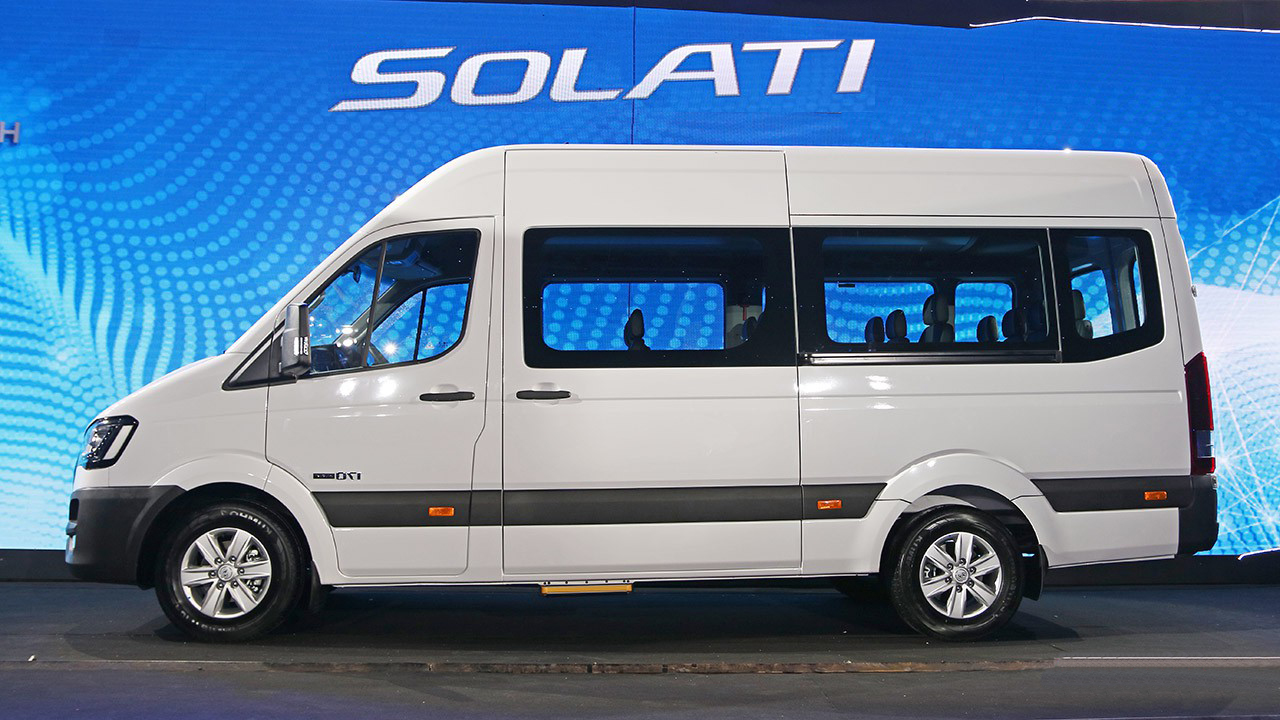 Tại sao khách hàng lại đánh cao về dòng xe 16 chỗ Hyundai Solati?