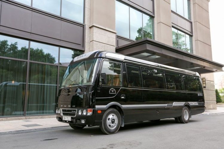 Thuê xe fuso Limousine 19 chỗ đi Hà Giang