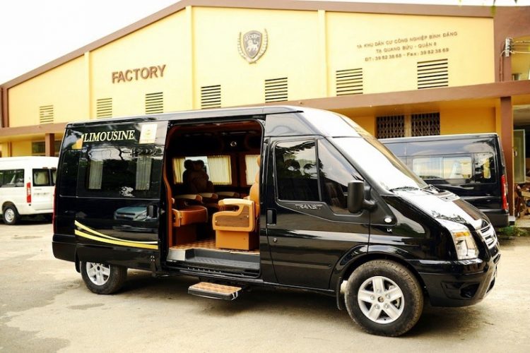 Thuê xe Dcar Limousine 9 chỗ đi Sapa đầu năm 2023
