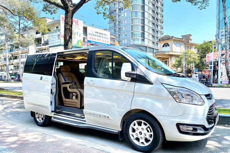 Tại sao nên chọn xe limousine chất lượng cao ở Hà Nội?
