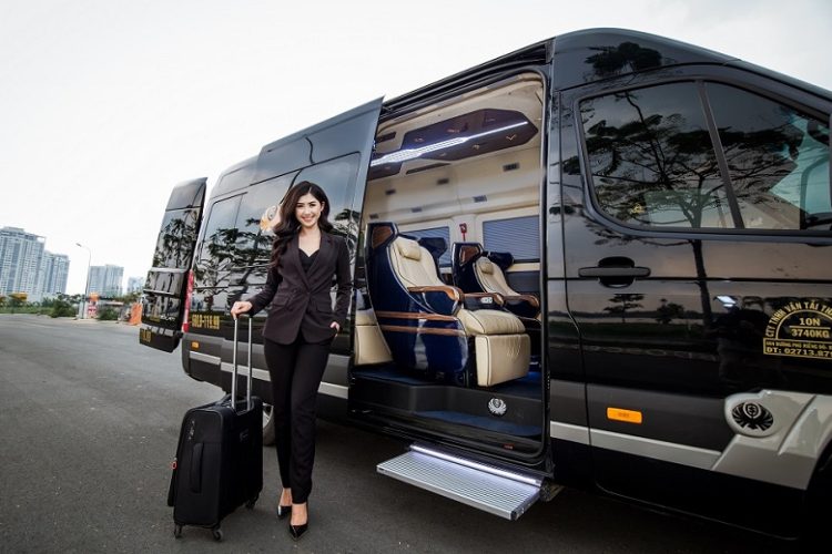 Cho thuê xe dài hạn có giá tốt - Linh động điểm đón - trả