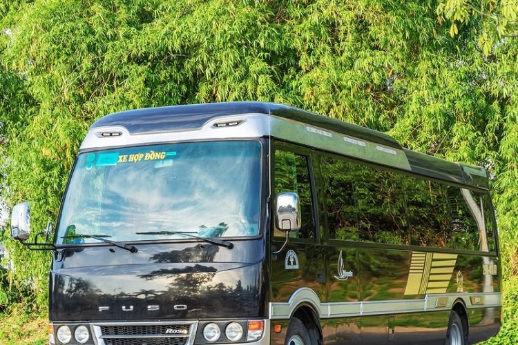 Cho Thuê xe fuso Limousine ở Hà Nội đi Bắc Ninh