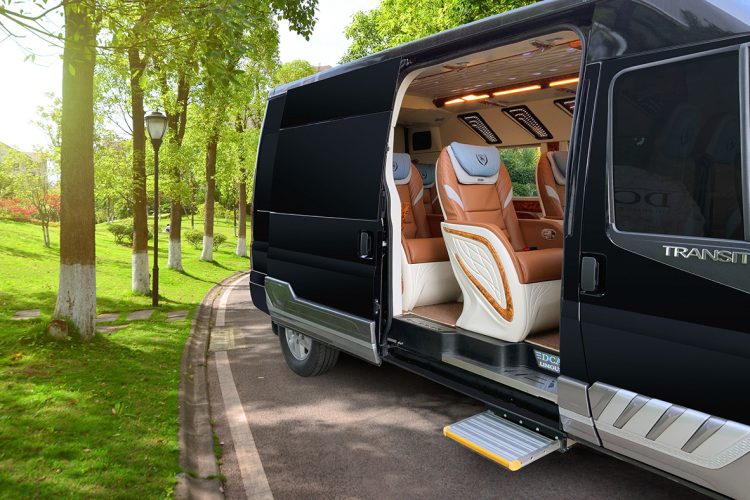 Top 12 Dịch Vụ Thuê Xe Limousine Hà Nội Uy Tín Nhất