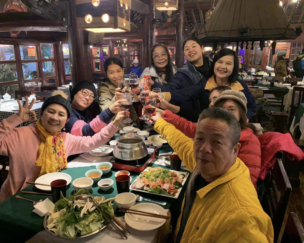 Nhà Hàng Dao Đỏ SaPa