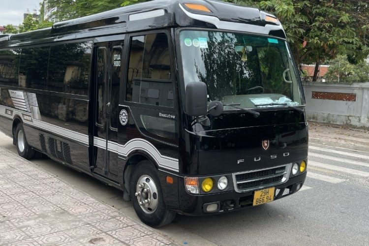 Giá thuê xe Limousine 16 chỗ Hà Nội