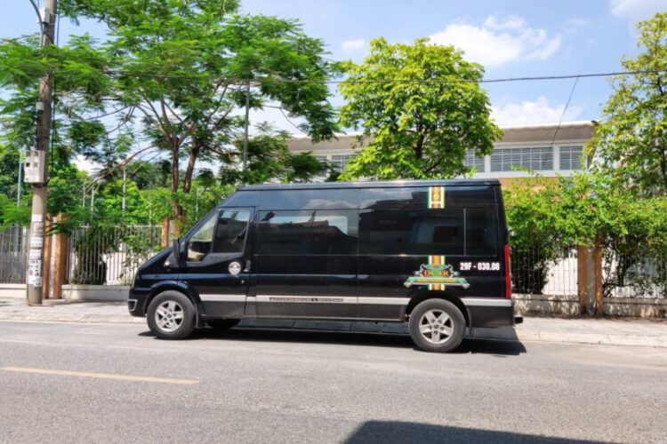 Cho thuê xe limousine