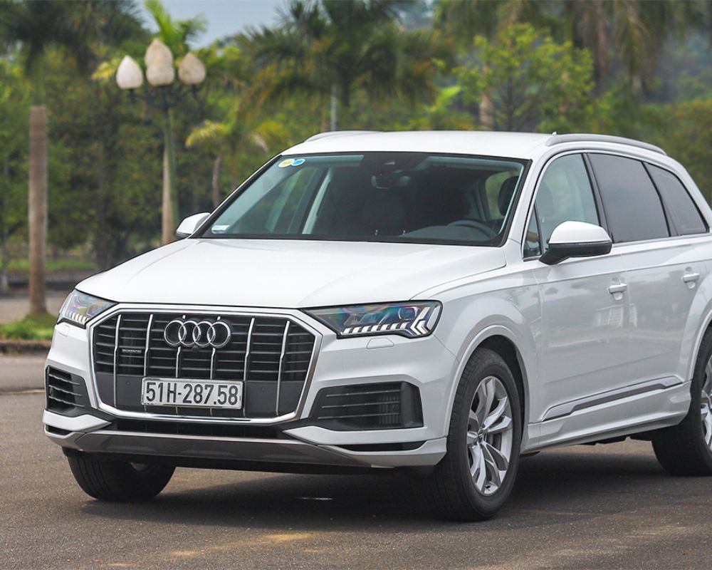 Xe Audi Q7