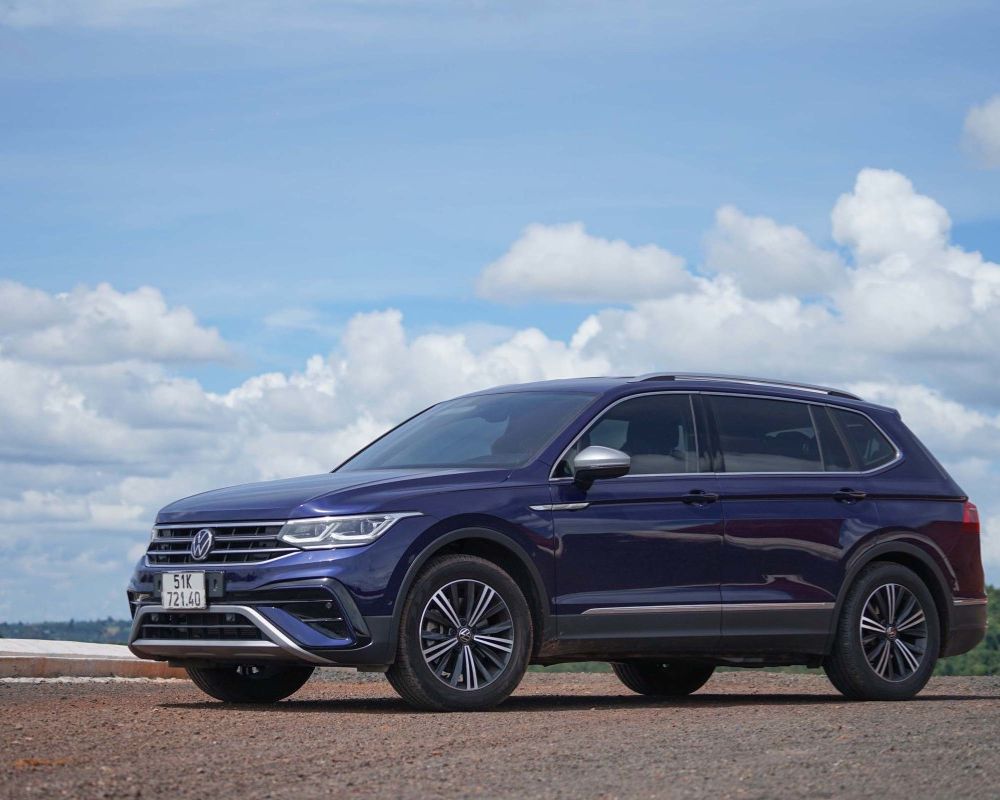 Xe Tiguan Allspace