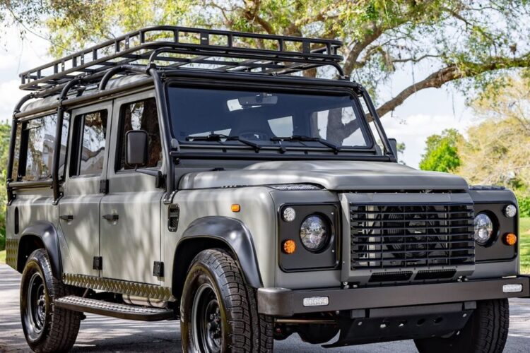 Range Rover Của Nước Nào