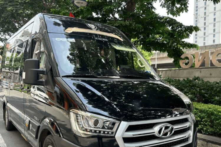 Thuê Xe Limousine Hà Nội Thái Bình