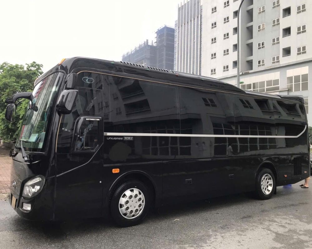 Thuê xe limousine đi Lai Châu
