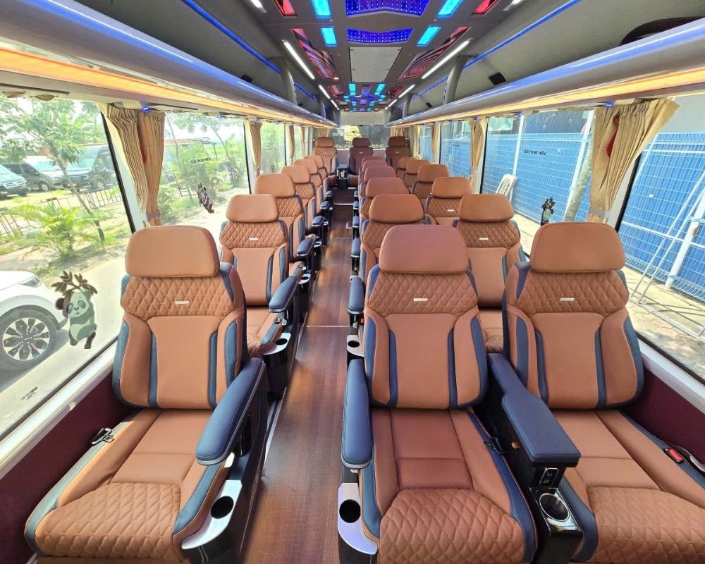 Ghế ngồi xe limousine 29 chỗ