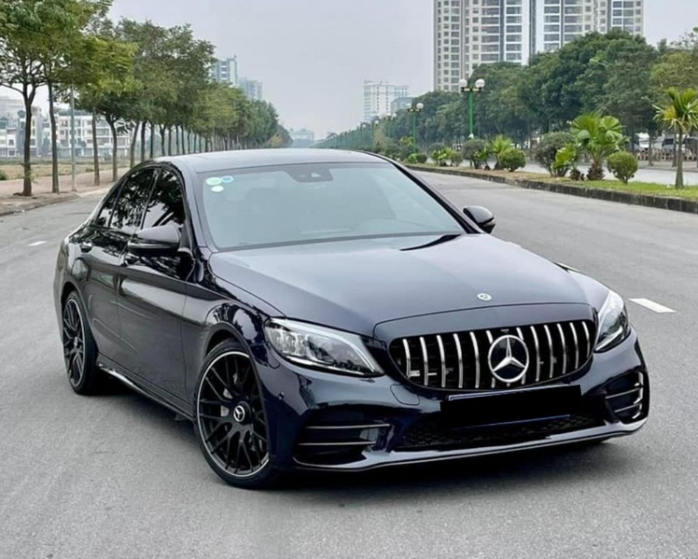 Xe ô tô sang trọng Mercedes