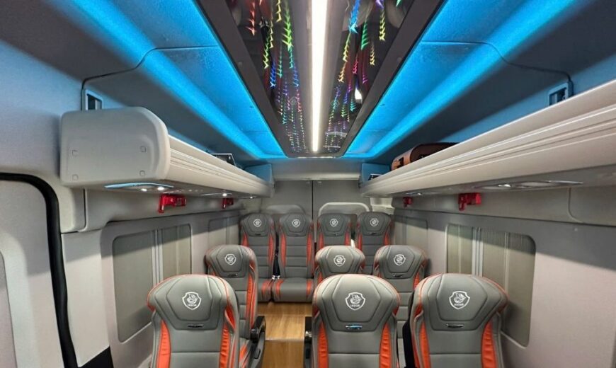 Thuê Xe Du Lịch Limousine 16 Chỗ