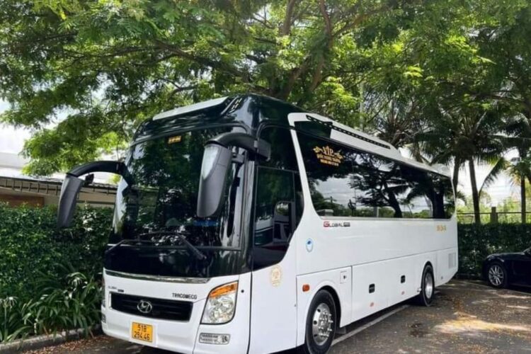 Thuê Xe Limousine Nội Bài Đi Sapa