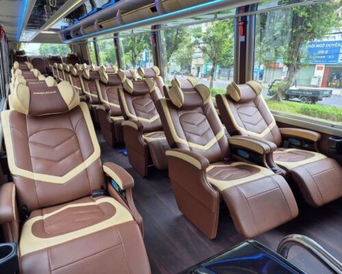 Xe limousine 19 chỗ Hà Nội đi Hà Tĩnh
