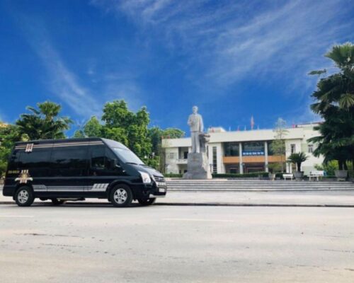 Thuê xe limousine đi tham quan