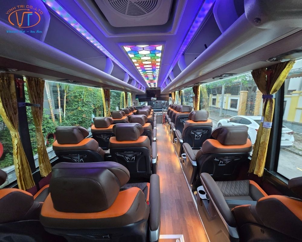 Nội thất tiện nghi hiện đại của xe limousine 29 chỗ
