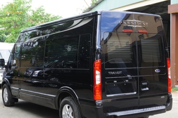 Thuê Xe Dcar President Limousine 9 Chỗ