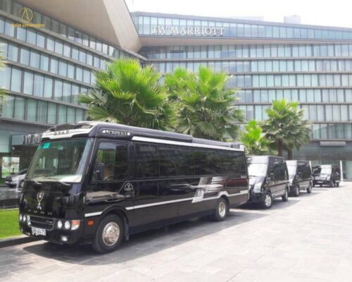 Xe limousine 19 chỗ đi Vinpearl Cửa Hội