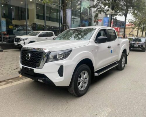 Xe Nissan Navara