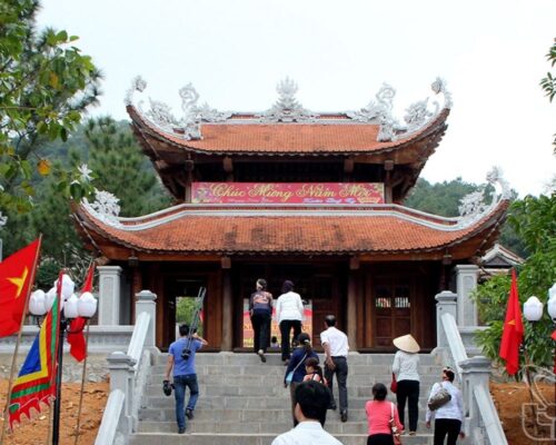 đền Chu Văn An, Hải Dương