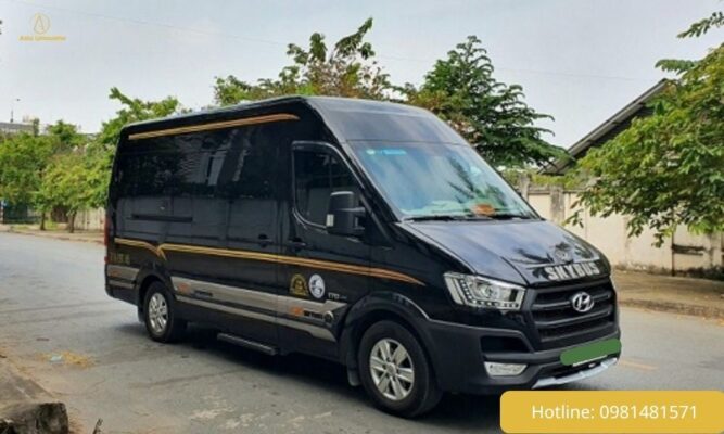 Dịch vụ cho thuê xe limousine 12 chỗ 