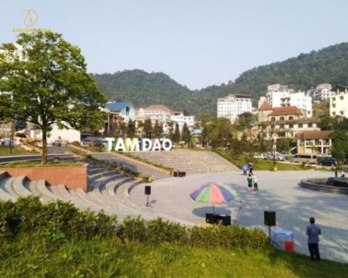 Quảng Trường Tam Đảo