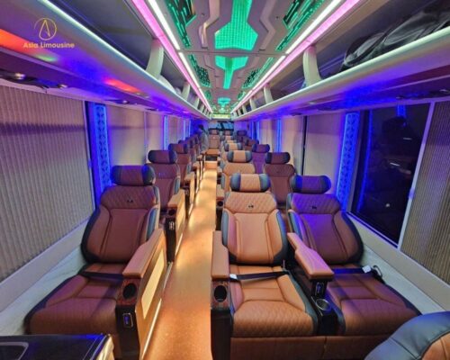 Dòng xe limousine 22 chỗ có ghế ngồi rộng rãi