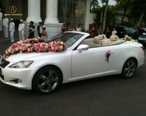 Xe cưới mui trần